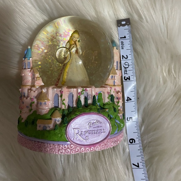 Repunzel musical snow globe “La Primavera” vintage - Picture 8 of 9